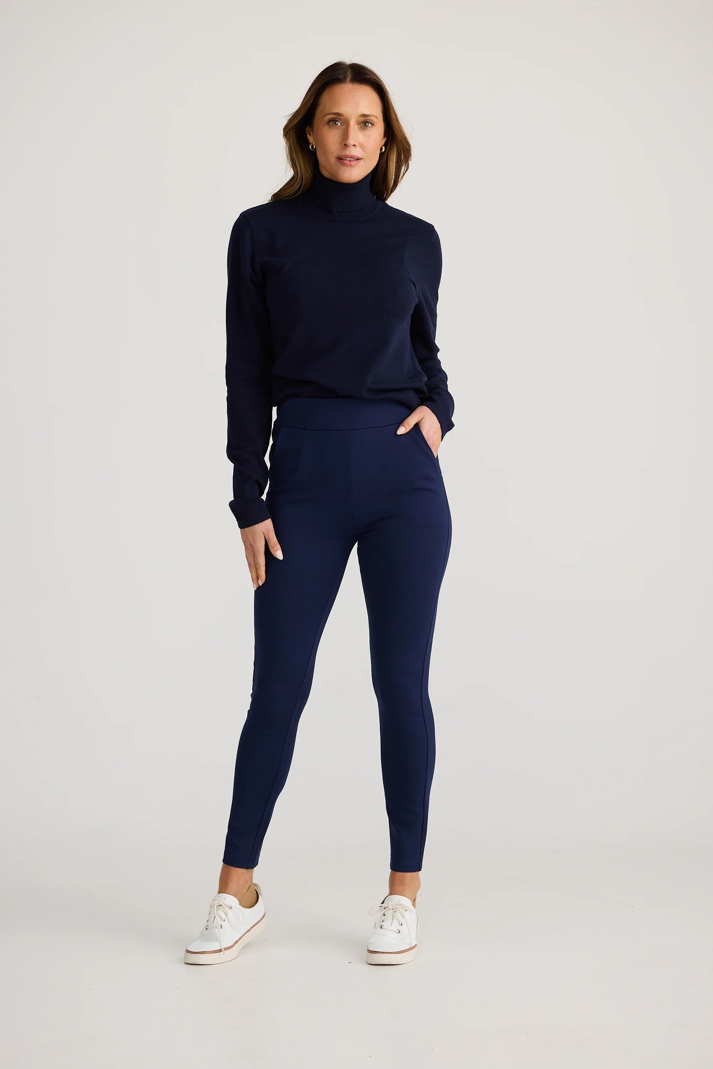 Brave + True, Pilot pant navy 5609-2