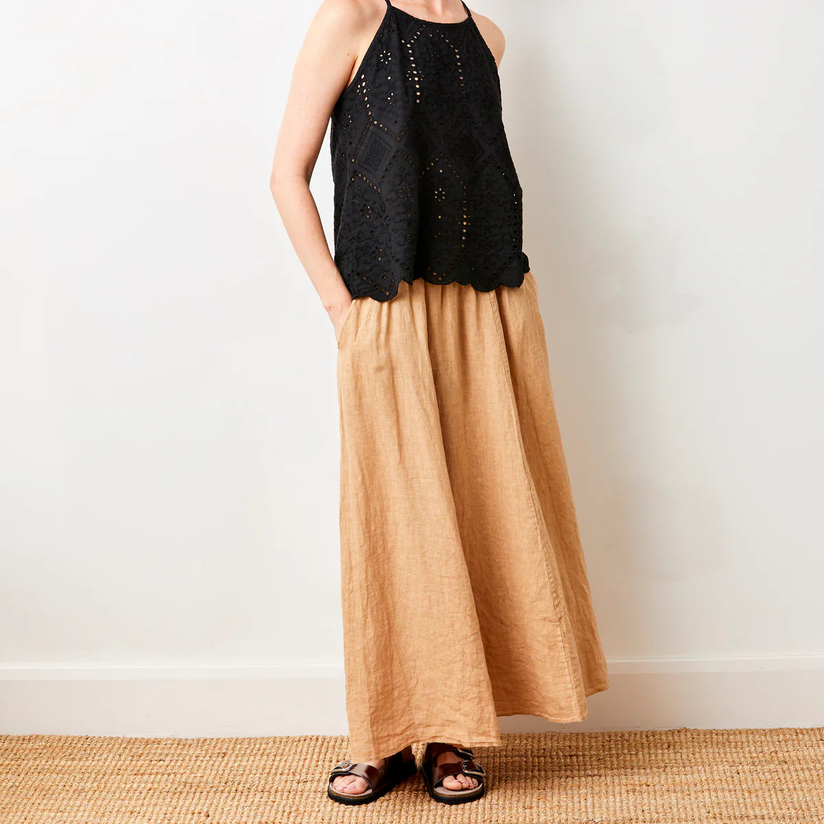 Suzy D, LILI LINEN MAXI SKIRT WITH SIDE POCKETS Acorn