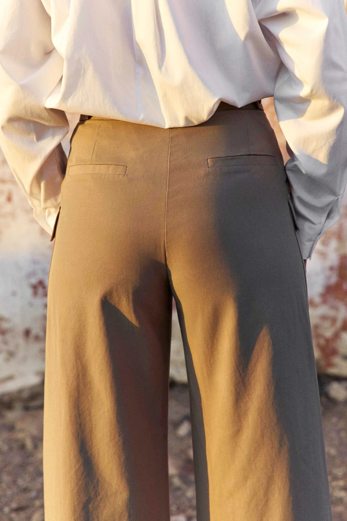 LPE, Pants POLDIE Taupe