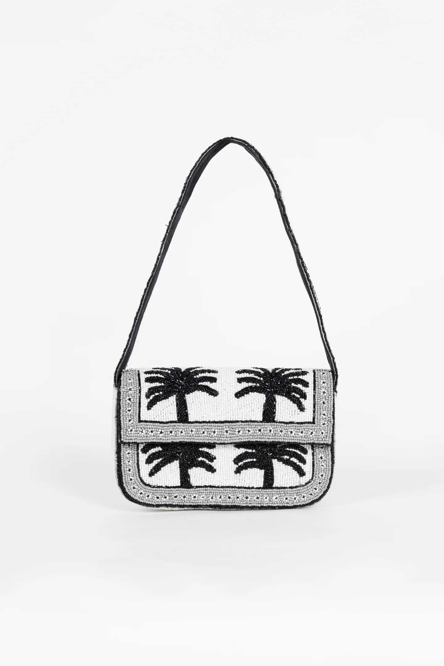 Piti Cuit, BEADED PALM BAG WHITE & BLACK 002