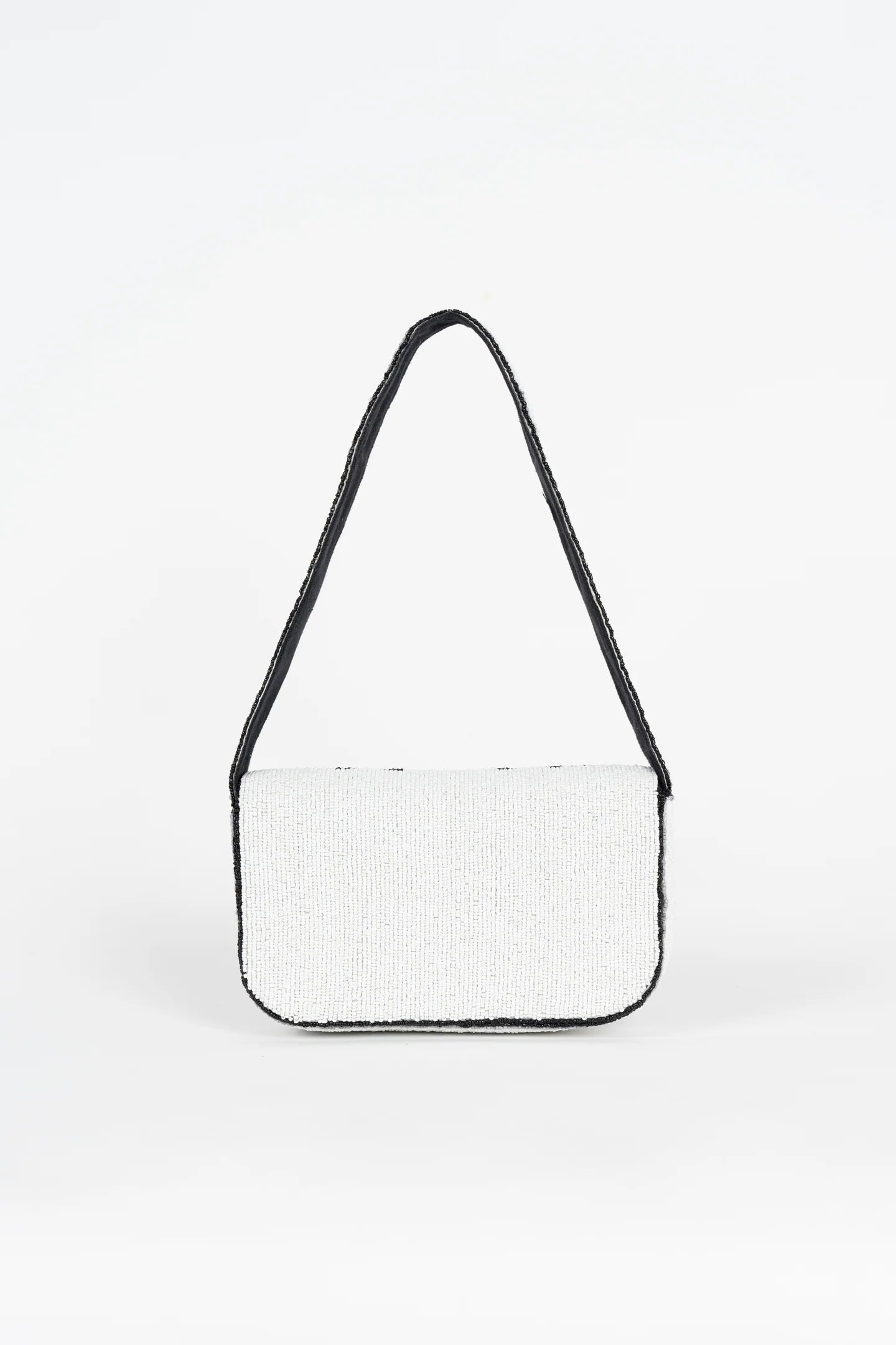 Piti Cuit, BEADED PALM BAG WHITE & BLACK 002