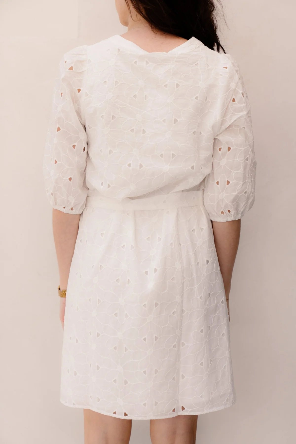 Smashed Lemon, White lace dress 26134
