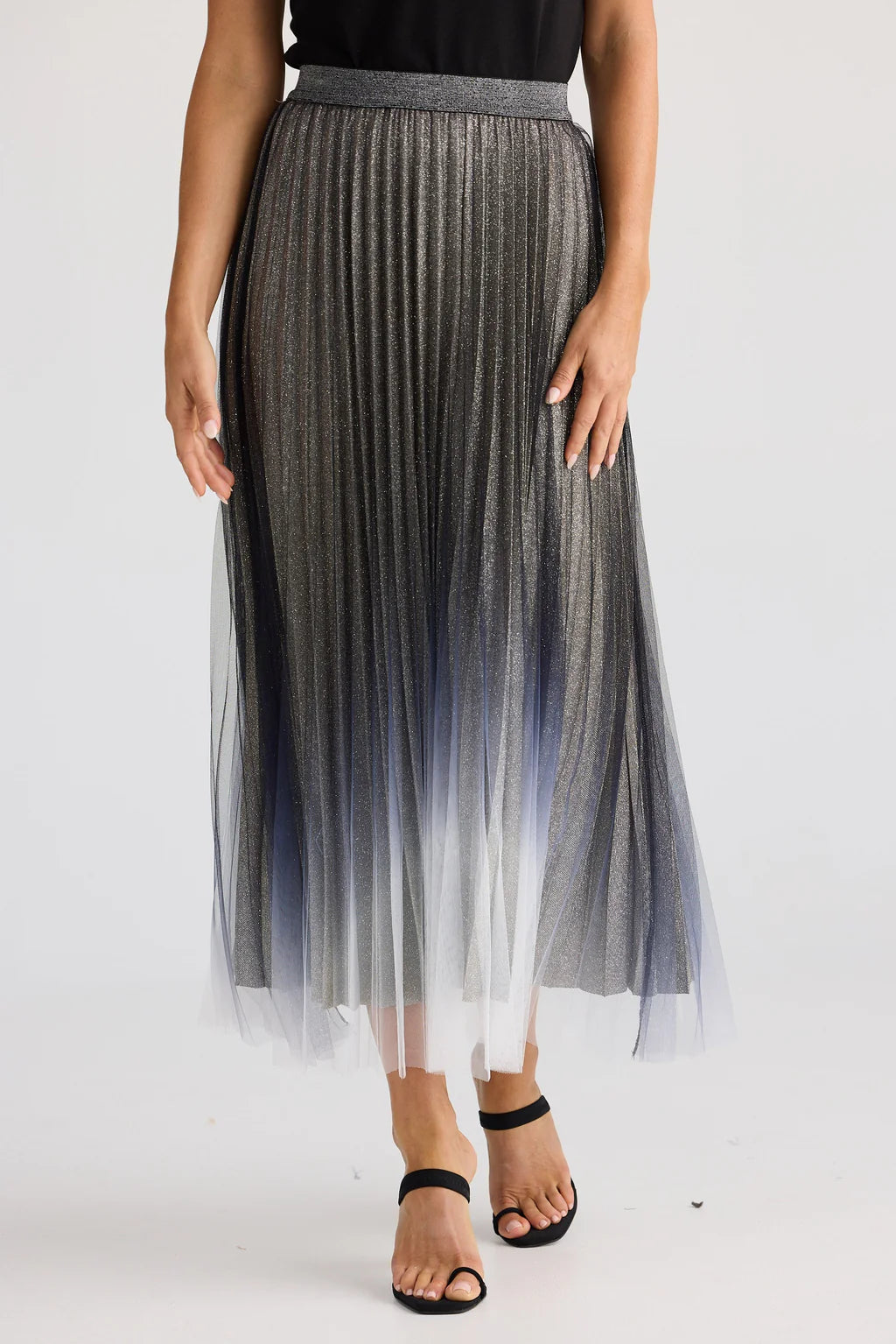 Brave and True, West End Skirt Black ombré